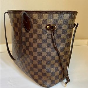 Louis Vuitton Neverfull MM